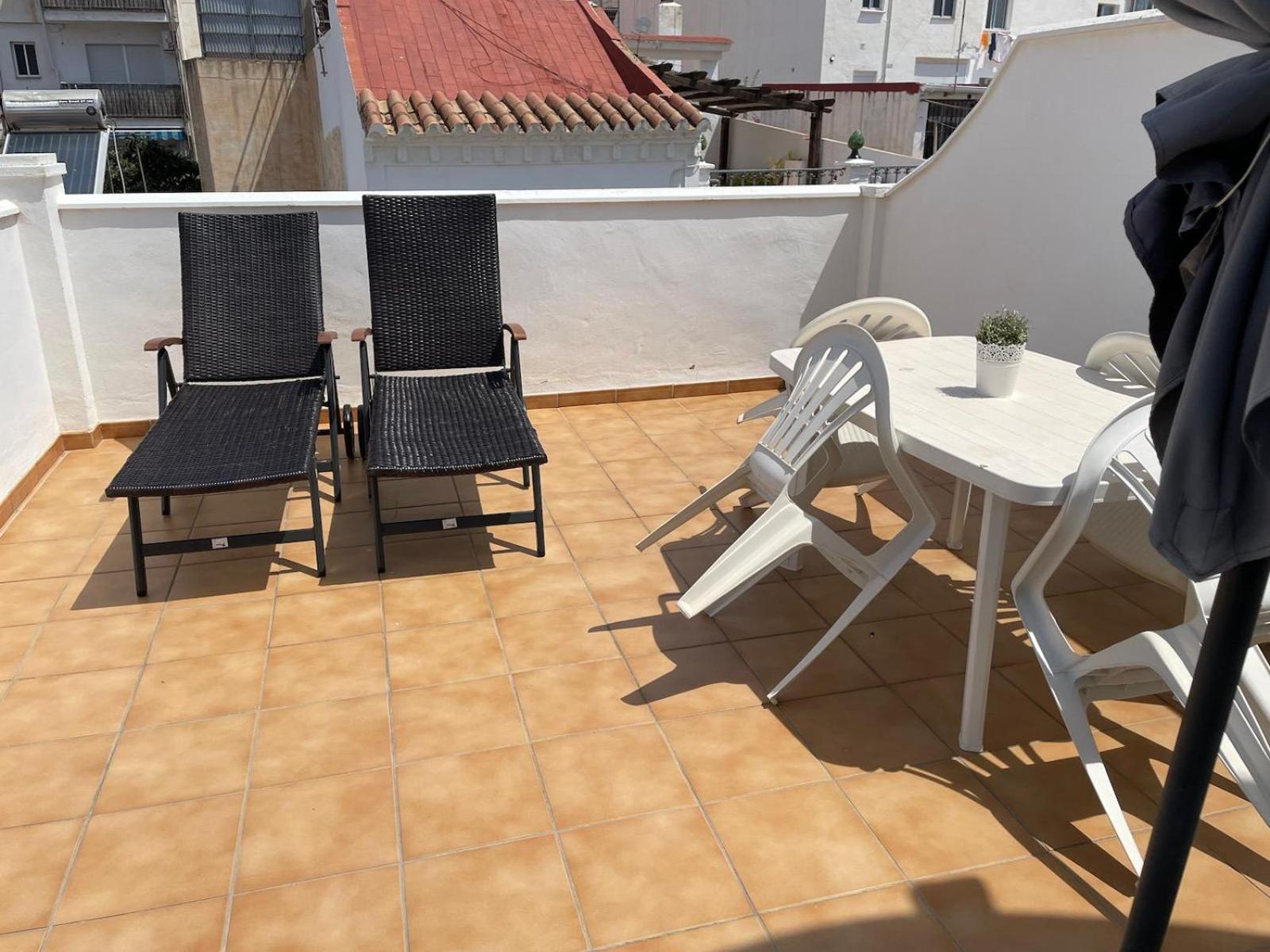 Apartamento Centro De Nerja Apartment Luaran gambar